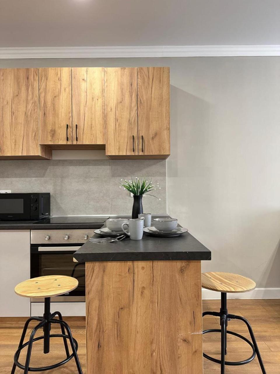 Жилой Комплекс Молодежный На Тулебаева Apartment Алма Ата Екстериор снимка